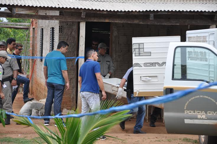Corpos foram encaminhados ao Instituto Médico Legal de Rio Branco/Foto: ContilNet