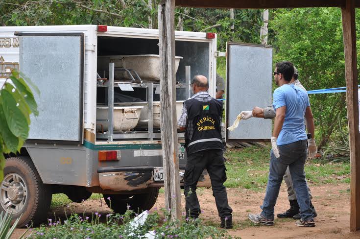Três pessoas da mesma família são mortas a facadas na Estrada de Boca do Acre