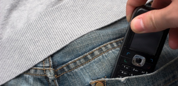 Pensa em fazer um seguro para o seu celular? Saiba o que avaliar