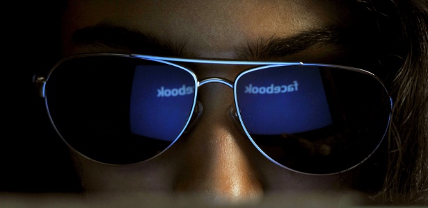 Teve um post apagado pelo Facebook? A censura parte de seus próprios amigos