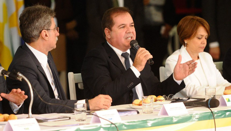 Tião comenta ajustes fiscais em seu governo/Foto: Agência Senado