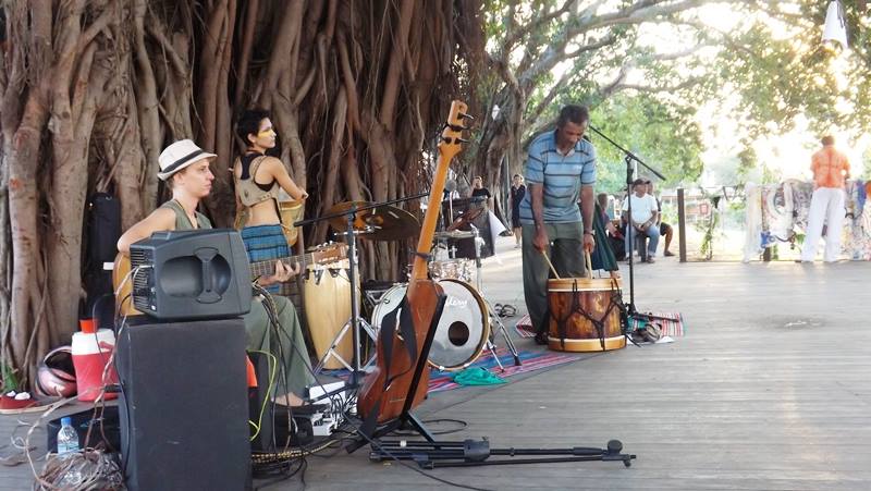 Grupo Aguadeiro encerra semana de apresentações itinerantes