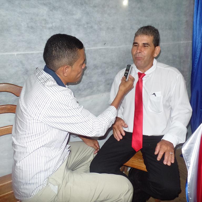 ESTUDANTE CLOVIS, 51 ANOS DE IDADE