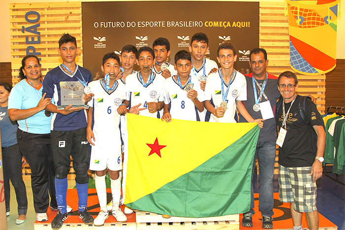 Alunos atletas do Acre seguem para fase nacional dos Jogos Escolares