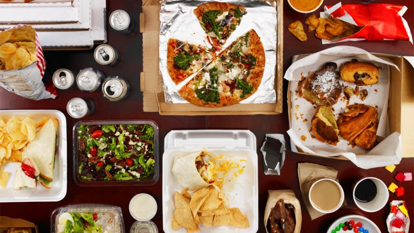 “Comer tudo com moderação”: estudo diz que conselho é falho