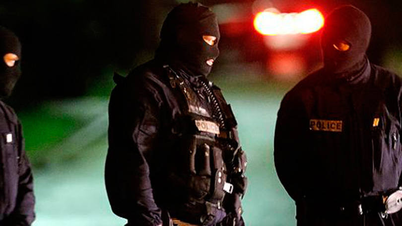 Paris: identificados mais dois terroristas suicidas