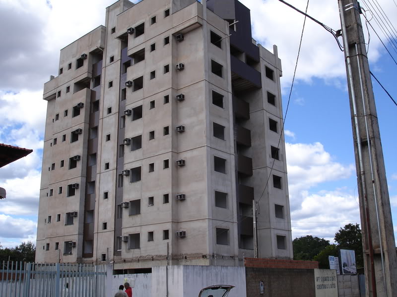 Corpo de Bombeiros é acionado para vistoriar prédios depois de tremor de terra Corpo de Bombeiros é acionado para vistoriar prédios depois de tremor de terra