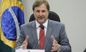 Relator das contas presidenciais de 2014, senador Acir Gurgacz (PDT-RO) - Agência Senado