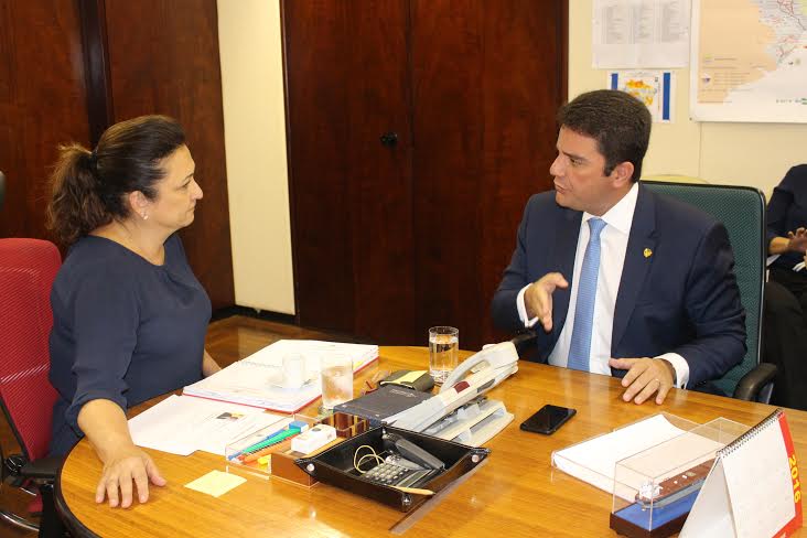 Cameli solicita de ministra agilidade no recadastramento e na liberação do pagamento
