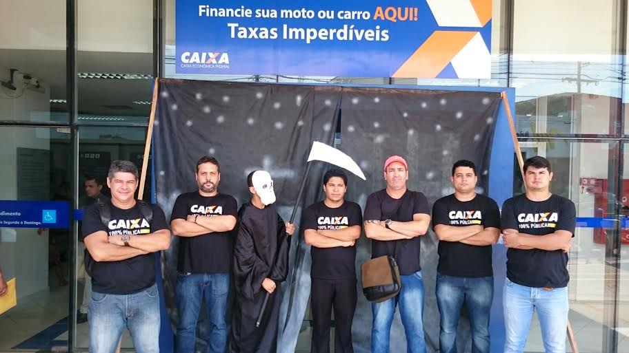 No aniversário da Caixa, Sindicato realiza ato de protesto contra atual gestão