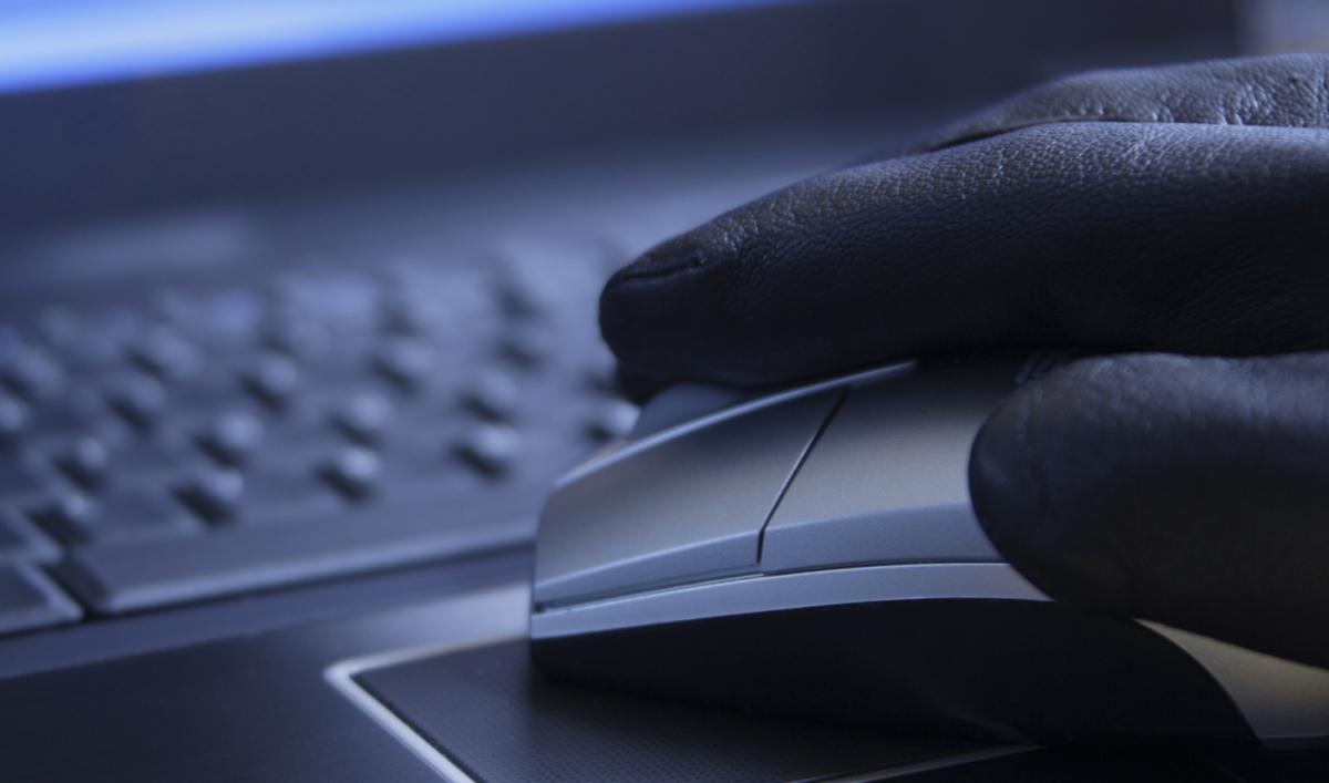 Hackers ‘ensinam’ práticas do cibercrime no Brasil