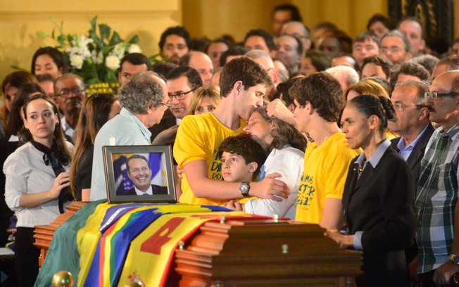 Falha humana e mau tempo causaram acidente de avião de Campos