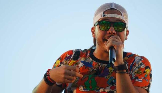 Carnaval: acreanos enfrentam 12 horas de caos em aeroportos para conhecer Wesley Safadão na Bahia
