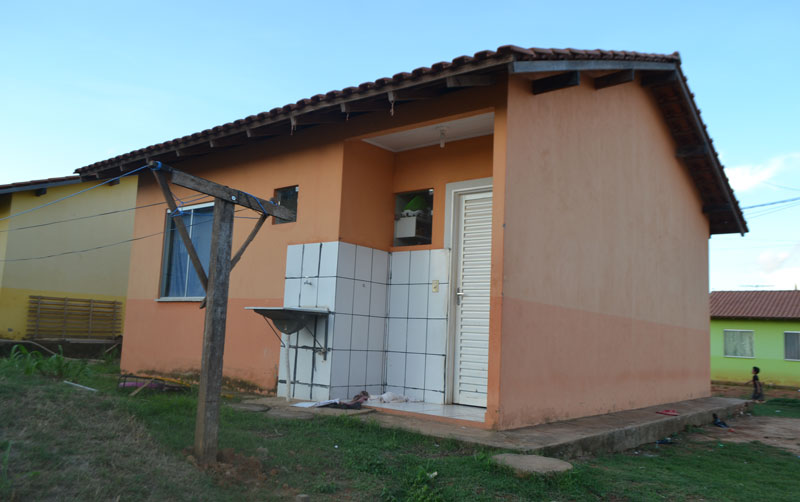 Caixa diz que seleção das famílias beneficiadas por casas populares é responsabilidade do Estado