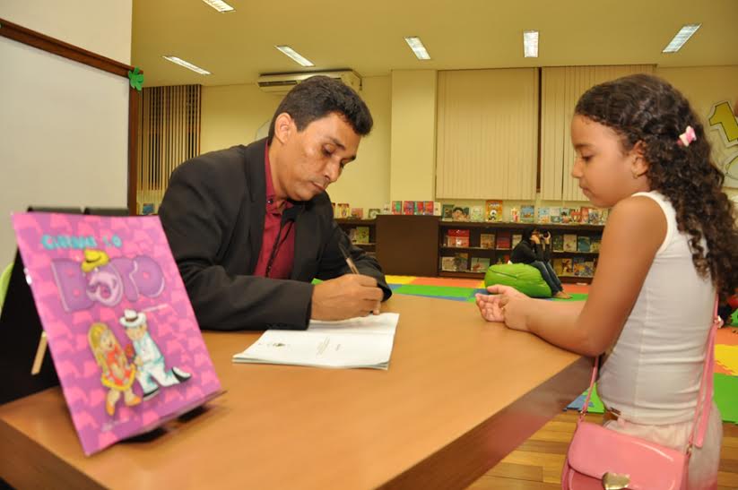 Escritor acreano Enilson Amorim lança 2ª edição do livro infantil “Mapinguari a Lenda”