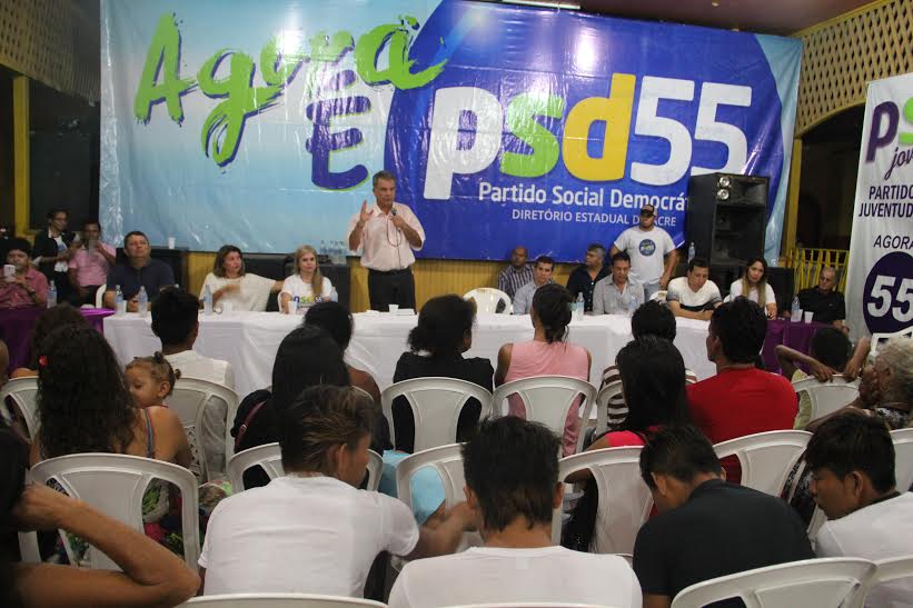 Petecão lança Marilete Vitorino pré-candidata a prefeita de Tarauacá