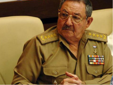 O líder cubano chegou a Paris no sábado (30), mas sua agenda oficial começa hoje, dia em que a ministra francesa do Ambiente, Ségolène Royal, o receberá no Arco do Triunfo/ Foto: Reprodução