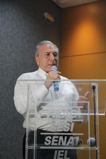 “Temos que trazer todos para discutir a crise, até mesmo a oposição”, declarou Temer