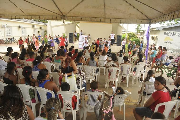 O evento reuniu centenas de mulheres/Foto: Assessoria