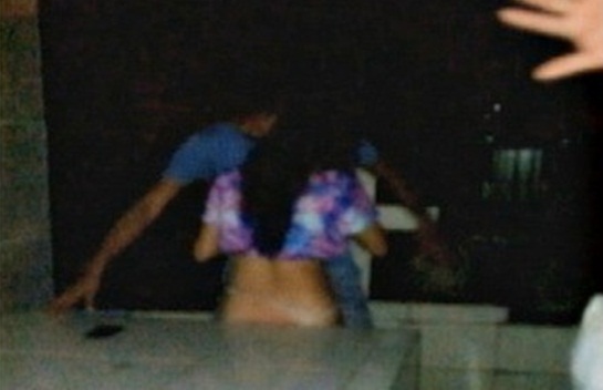 Casal é flagrado fazendo sexo em cima de túmulo em cemitério de Sena; polícia investiga caso