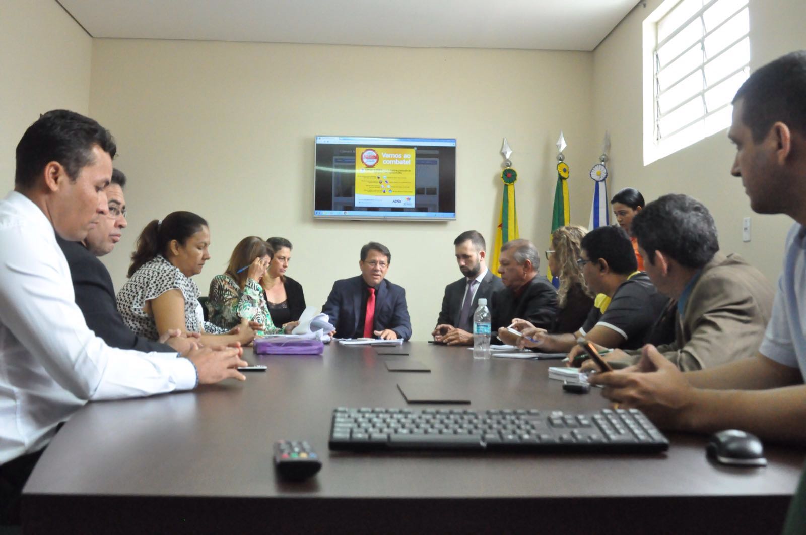Câmara de Vereadores anuncia abertura de concurso com 40 vagas