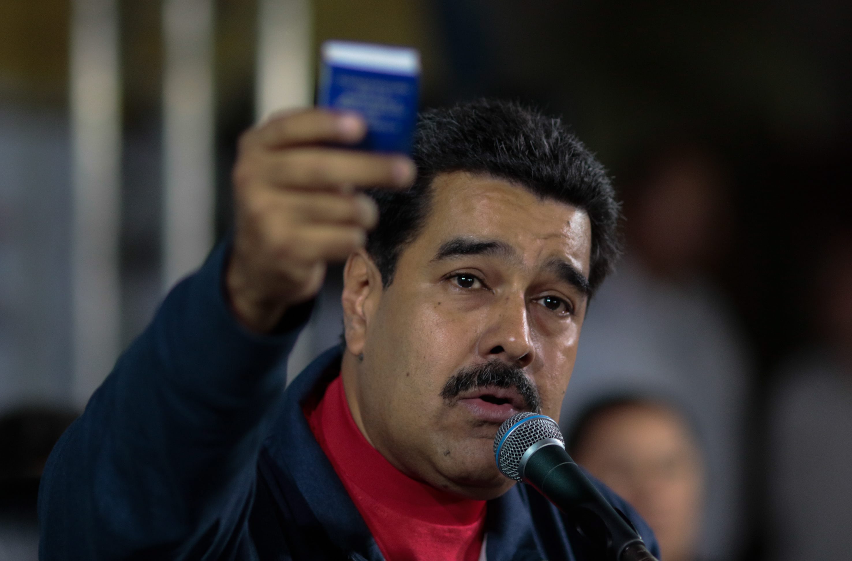 Presidente da Venezuela ameaça elevar nível do estado de emergência