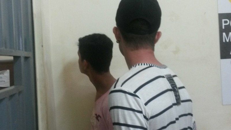 Reféns também foram detido e logo depois liberados