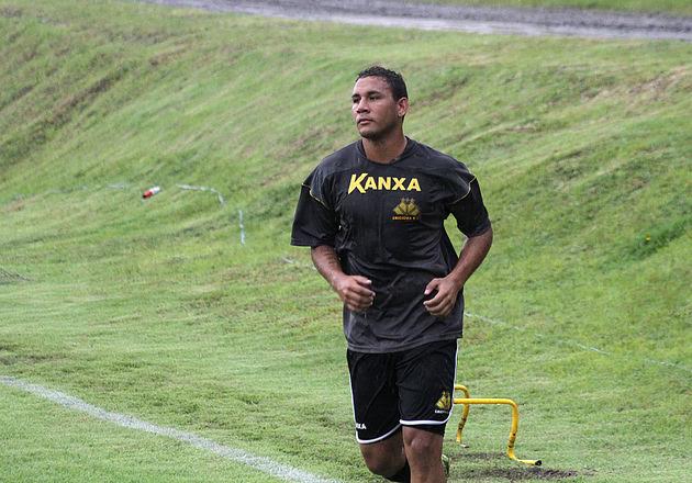 Rio Branco contrata atacante Rafael Tanque e espera solucionar falta de gols na equipe