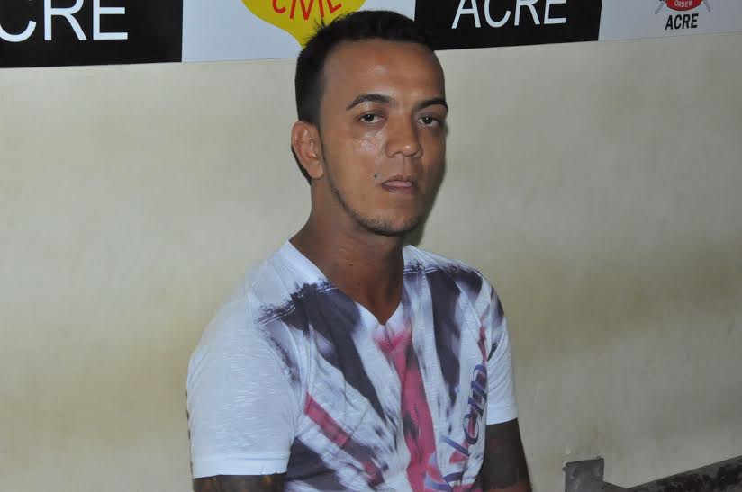 O homem foi preso e conduzido à Delegacia Central de Flagrantes (Defla)/Foto: ContilNet