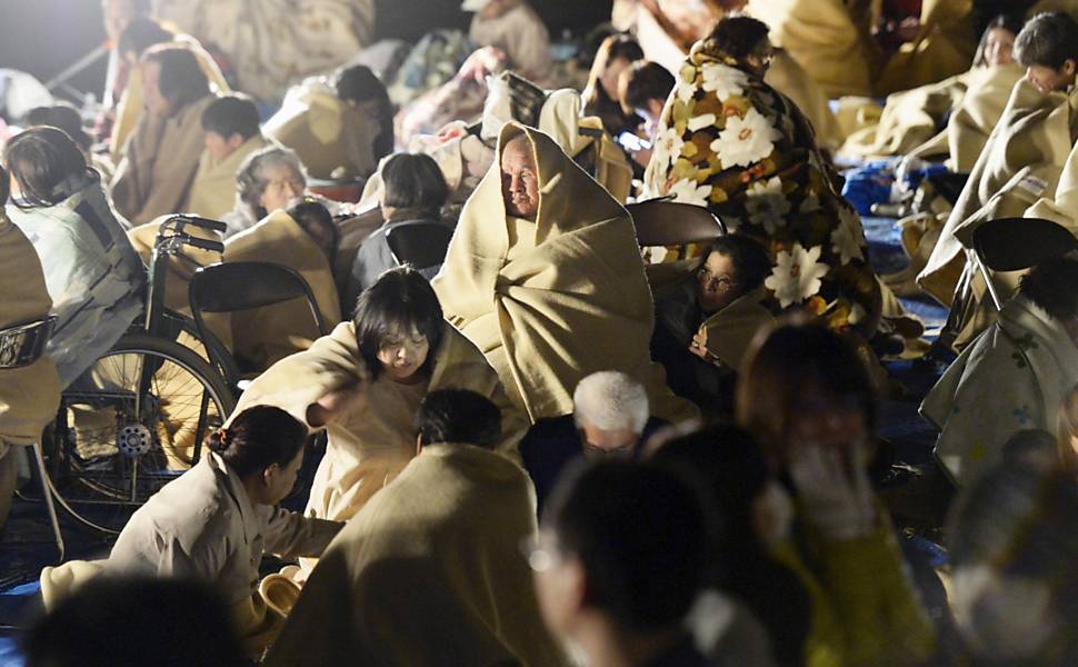Sobe para 9 número de mortos por terremoto no Japão