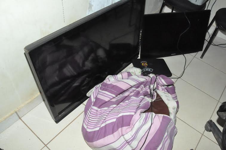 aa66e8ed-fc8f-42a0-9cbb-208bdf46959b