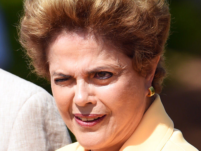 Decisão sobre impeachment de Temer beneficia Dilma, diz governo