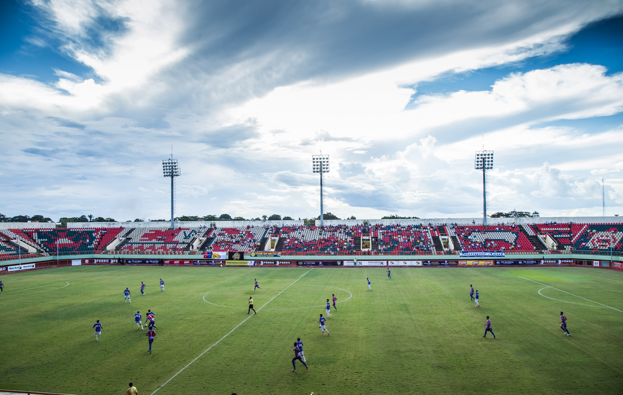 Rio Branco goleia o Alto Acre e assume liderança do Campeonato Acreano