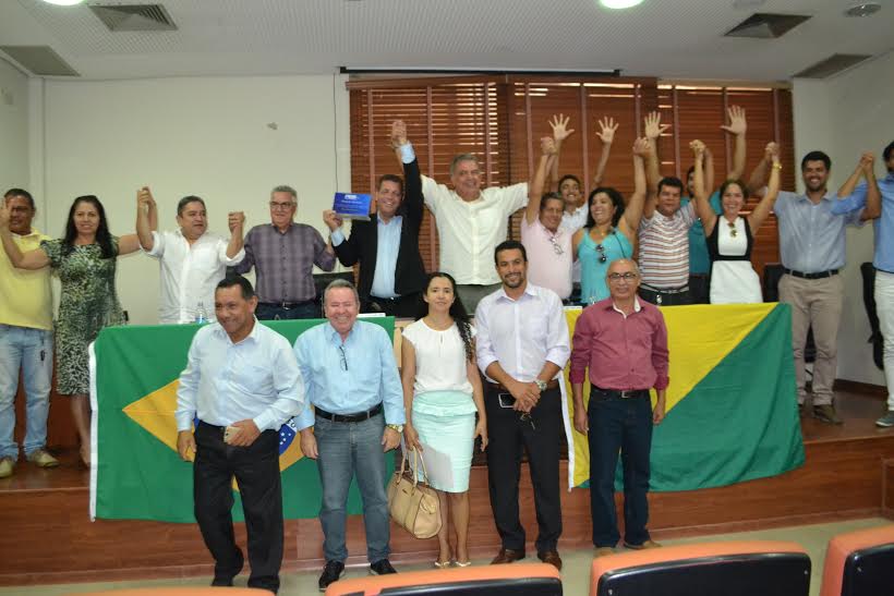 Rocha recebe homenagem do PSDB acreano por atuação na Câmara