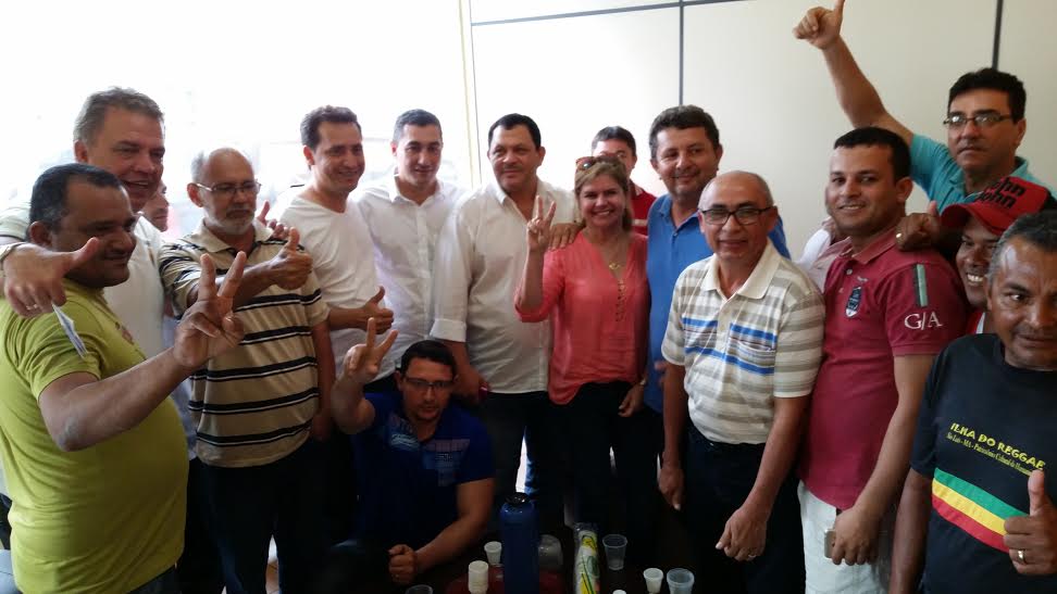 O senador encontrou com representantes/Foto: ContilNet
