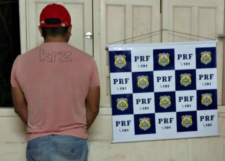 Polícia Rodoviária Federal prende foragido da Justiça em Xapuri