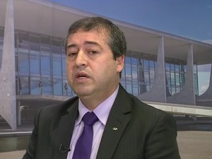 Ministro do Trabalho diz que projeto da terceirização tem que ser revisto