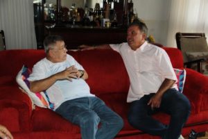 Petecão visita Osmir Lima