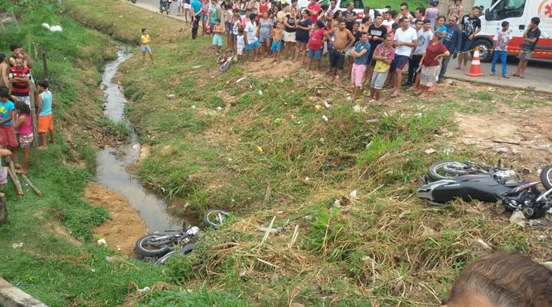 Em Cruzeiro do Sul, acidente deixa uma pessoa morta e outra ferida
