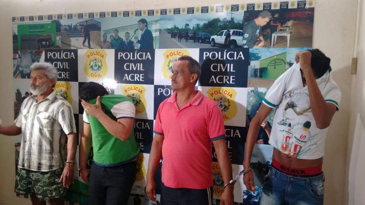 Os quatro suspeitos foram capturados/Foto: ContilNet