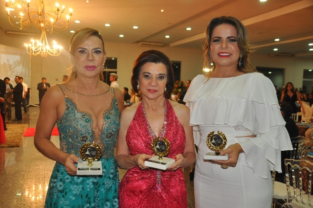 Charlene Lima recebe prêmio “Oscar Mulher Notável” (15)