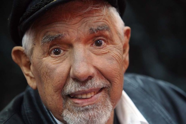 Professor Girafales de ‘Chaves’, morre aos 82 anos
