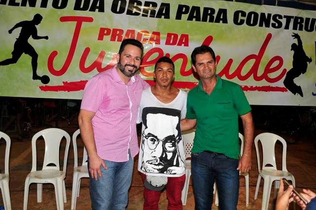 PRAÇA DA JUVENTUDE EM SENA MADUREIRA (1)