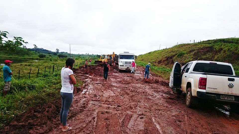 Tucano denuncia irregularidades na obra da BR-364 e quer aprovação de CPI