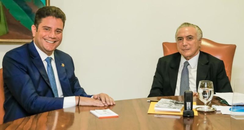 Gladson Cameli durante reunião com o presidente Michel Temer