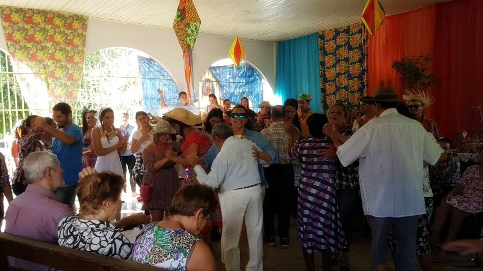 Escola Pedro Martinello e Vicentinos recebem atendimento de alunos