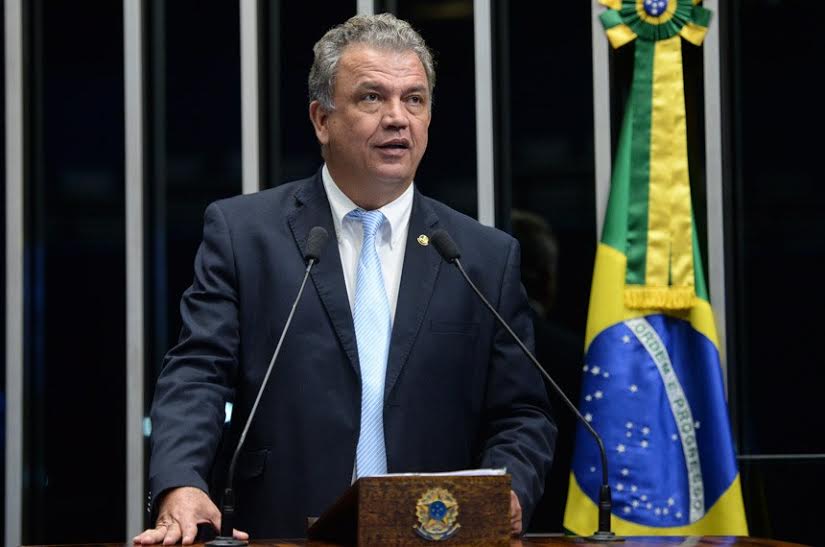 Petecão pede para Tião Viana ser mais humilde e ouvir bancada sobre aumento da criminalidade