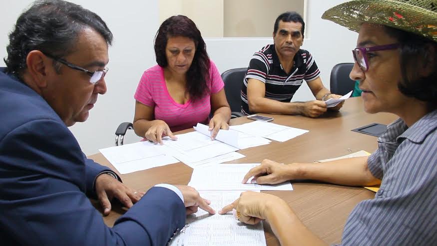 Ministério Público investiga folha da Secretaria de Educação a pedido do Sinteac