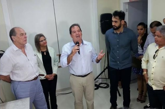 “No RJ presos são resgatados em hospitais, mas aqui no Acre nós os prendemos”, diz Tião Viana