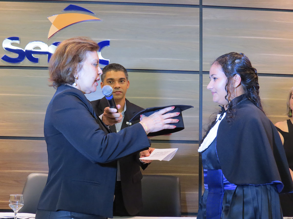 Senac realiza formatura de alunos dos cursos técnicos nos segmentos de Gestão e Comércio